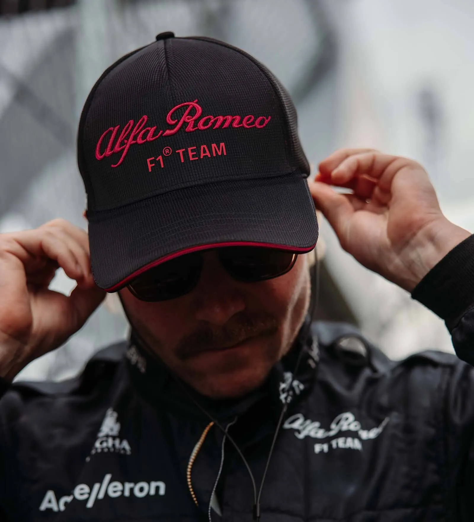 Alfa Romeo Racing F1 Limited Edition Team Baseball Hat - White/Black