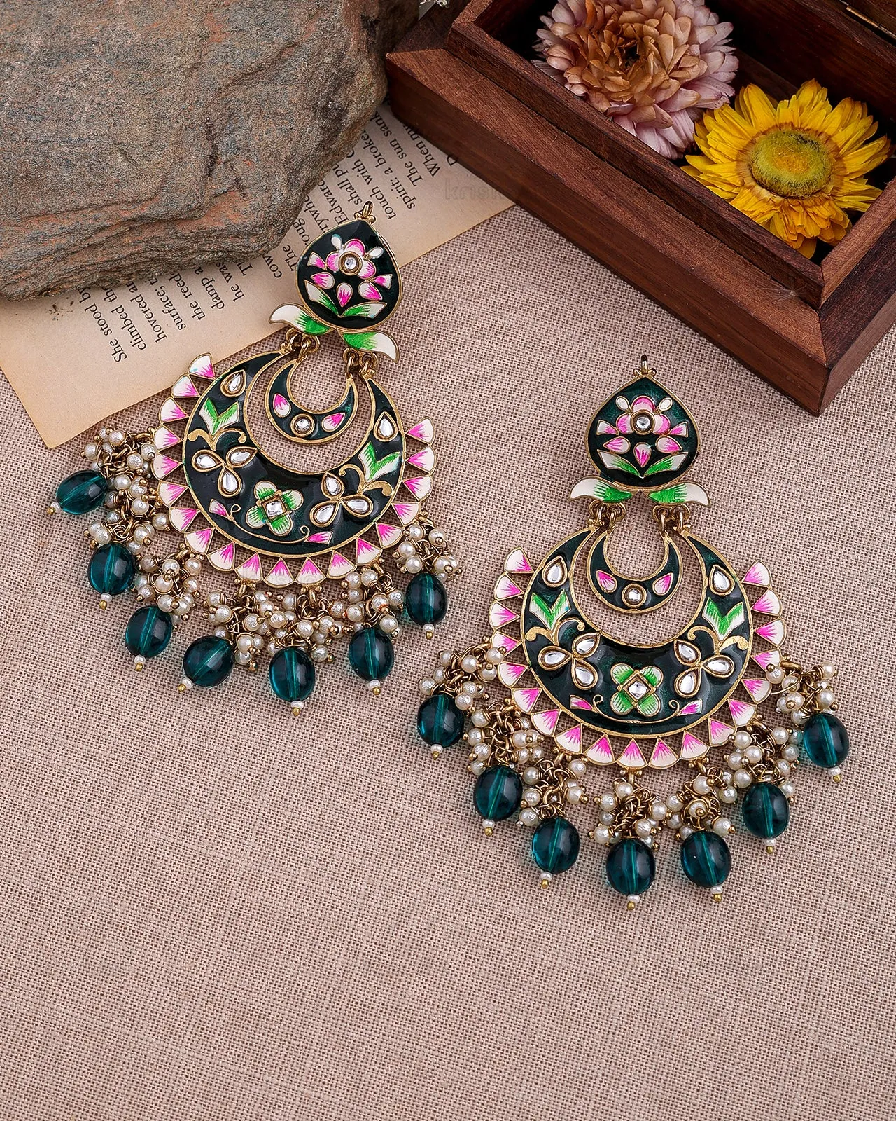 Dua Kundan Chandbali Earrings - RANG