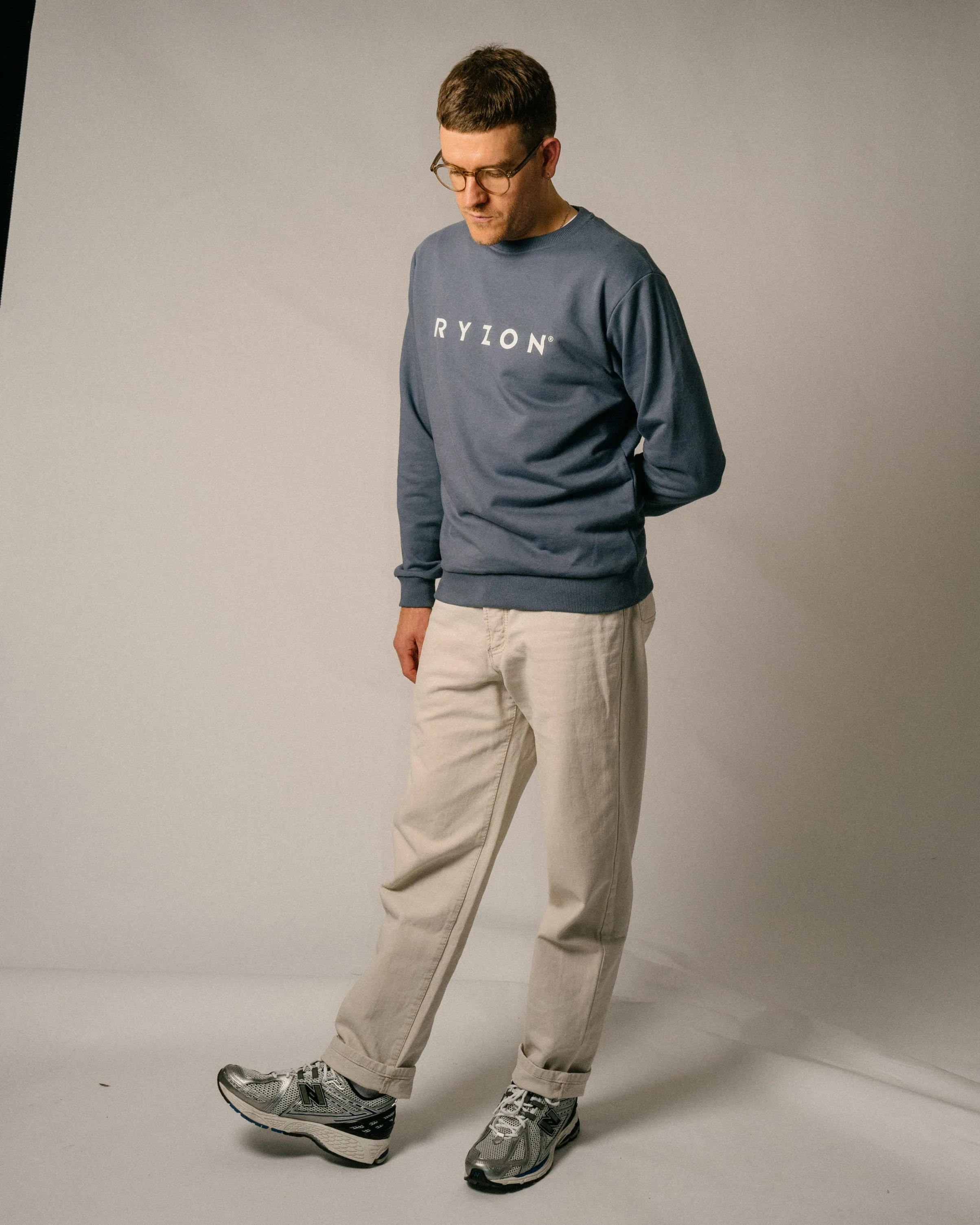 Rhythm Unisex Crewneck "Typelogo"